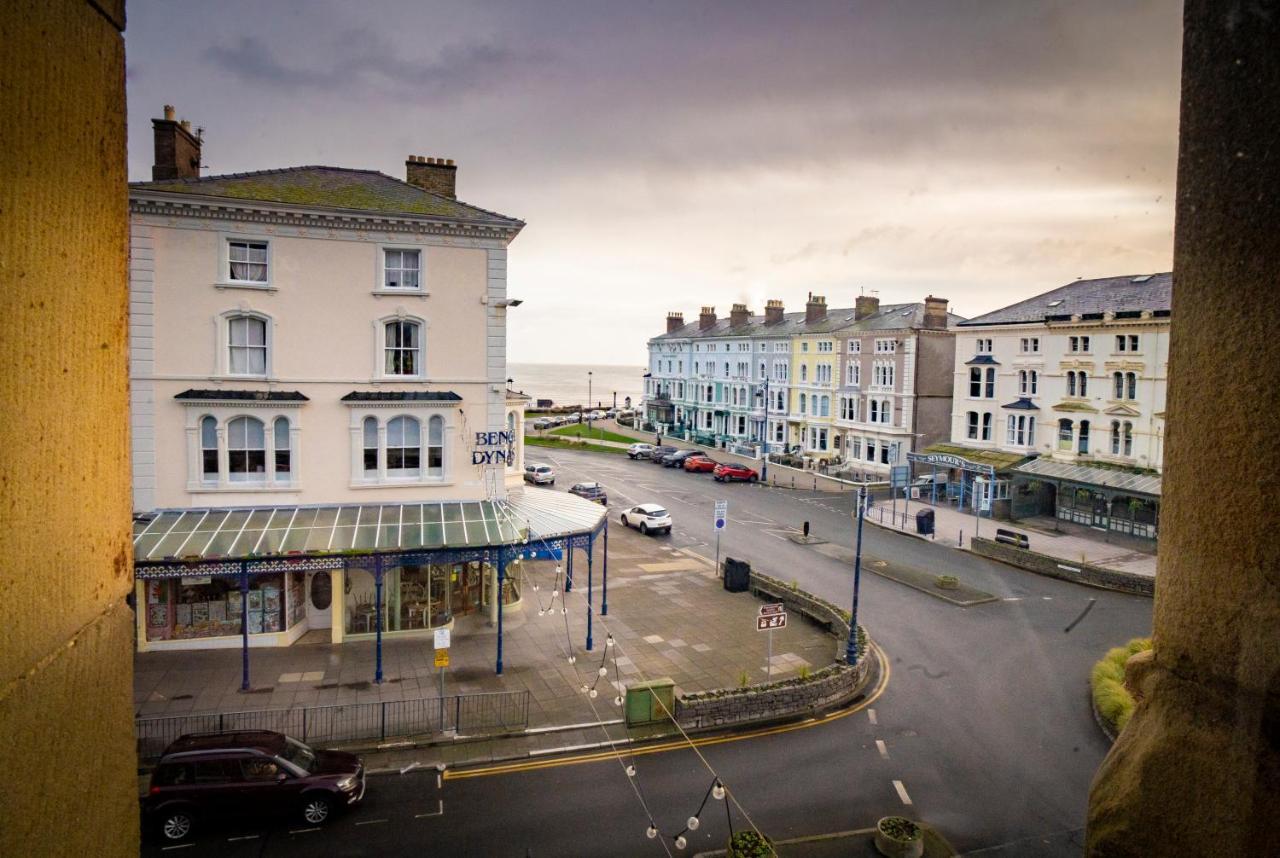 Cornerhouse Apartments Llandudno Exterior photo